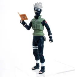 The Loyal Subjects Naruto Figurine Bst Axn Kakashi Hatake 13 Cm