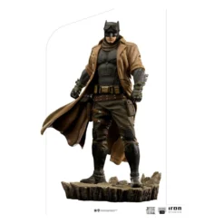Zack Snyder's Justice League Statuette 1/10 Art Scale Knightmare Batman 22 Cm